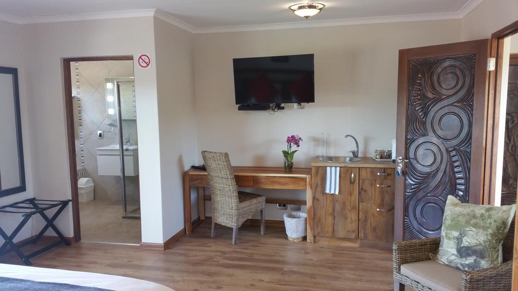 Lala Panzi B&B Plettenberg Bay Exteriör bild